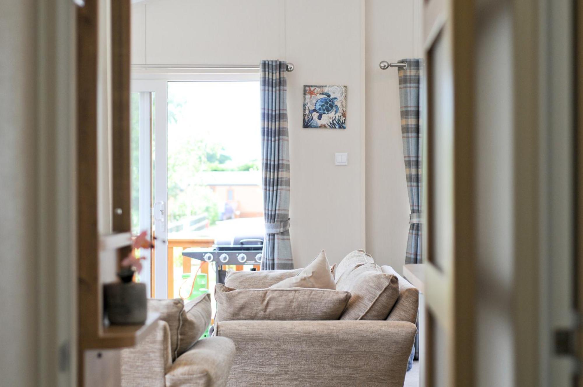 Foxes Heart Villa Ryde  Exterior photo